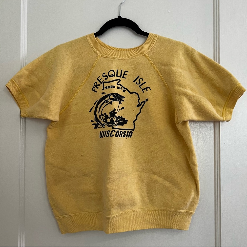 Vintage Short Sleeve Sweashirt